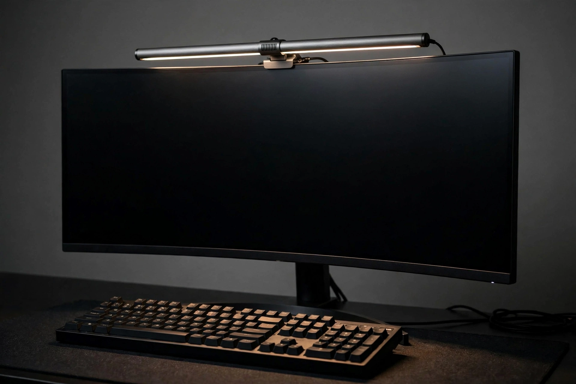 BenQ ScreenBar Pro — 10 แกดเจ็ตจัดโต๊ะคอมเพื่อสุขภาพ (Ergonomic Setup) ยอดนิยมสำหรับชาวออฟฟิศปี 2026