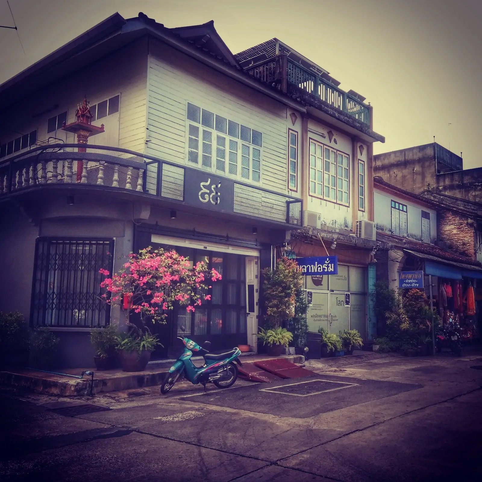 ชุมชนย่านเมืองเก่าสงขลา (จ.สงขลา) — 10 ชุมชนท่องเที่ยวเชิงวัฒนธรรมและวิถีชีวิตยอดนิยมในไทย สัมผัสเสน่ห์ภูมิปัญญาท้องถิ่นอย่างยั่งยืน