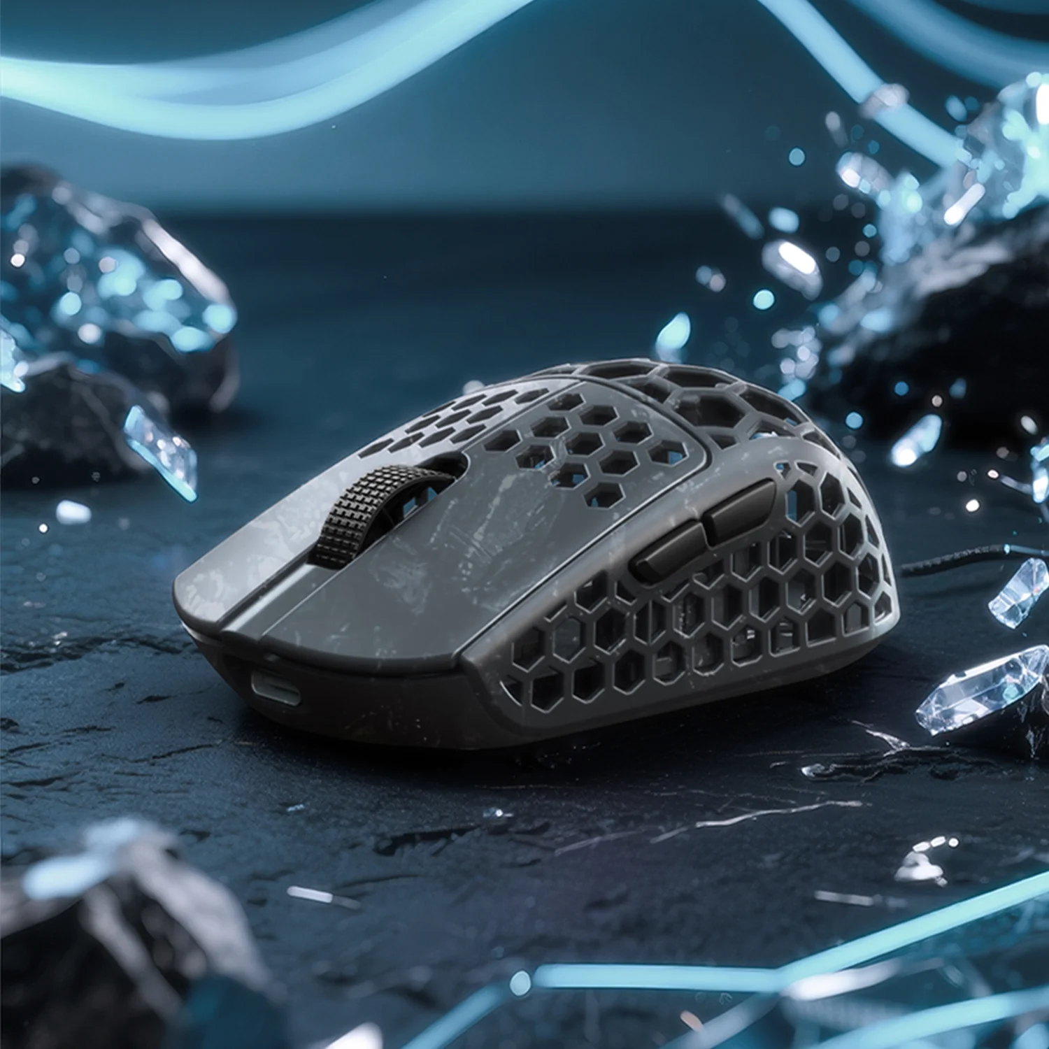 Darmoshark M5 AIR (Carbon Fiber) — 10 อันดับเมาส์เกมมิ่งไร้สายที่มีน้ำหนักเบาที่สุดในโลก วางจำหน่ายในไทย ปี 2026