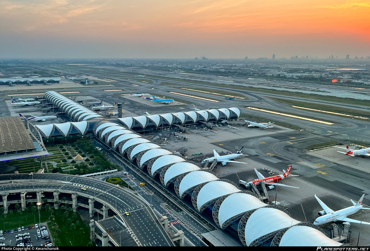 ท่าอากาศยานสุวรรณภูมิ (Suvarnabhumi Airport) — 10 อันดับท่าอากาศยานในประเทศไทยที่มีผู้โดยสารใช้บริการมากที่สุด อัปเดตสถิติล่าสุด