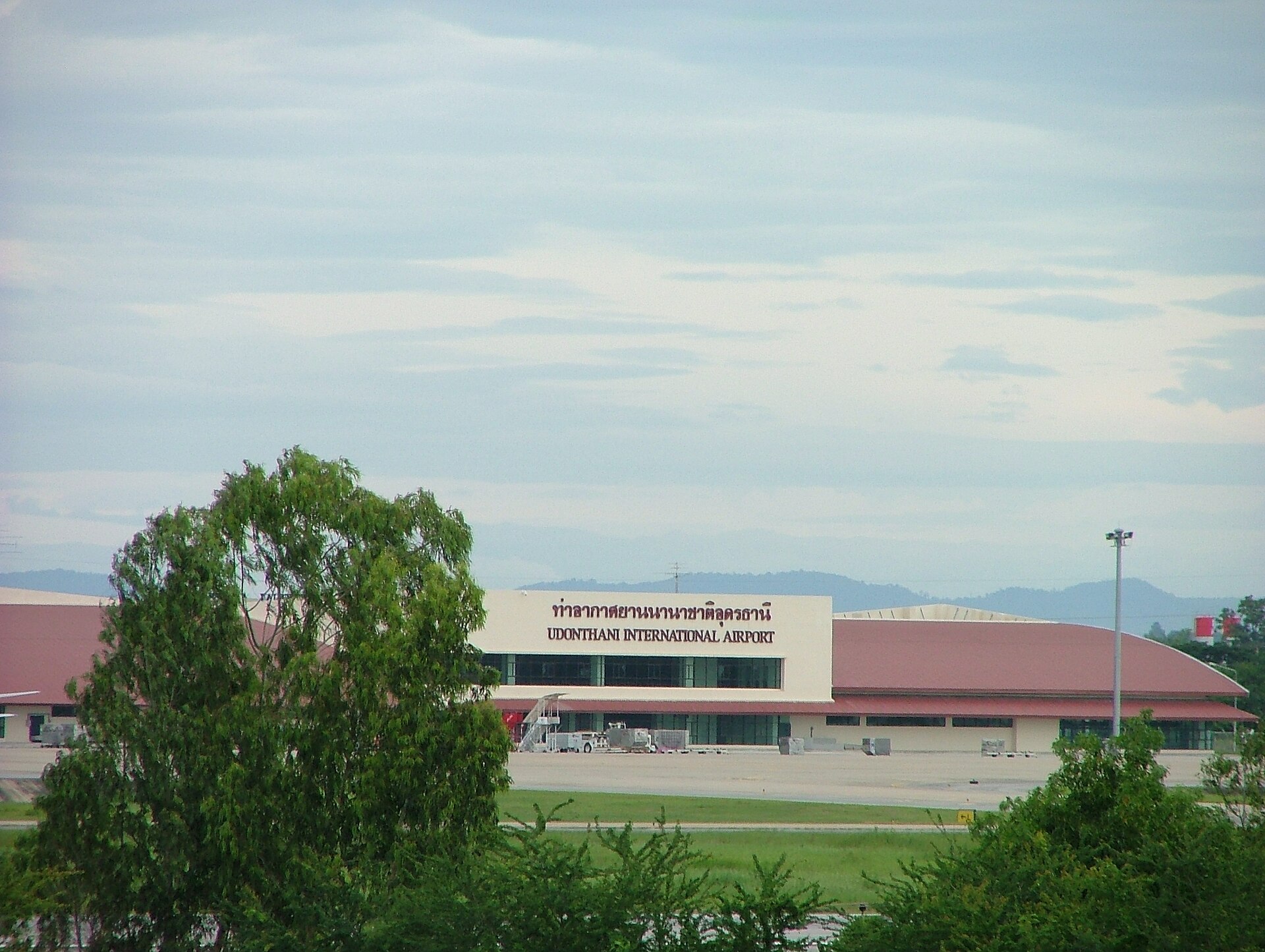 ท่าอากาศยานอุดรธานี (Udon Thani International Airport) — 10 อันดับท่าอากาศยานในประเทศไทยที่มีผู้โดยสารใช้บริการมากที่สุด อัปเดตสถิติล่าสุด