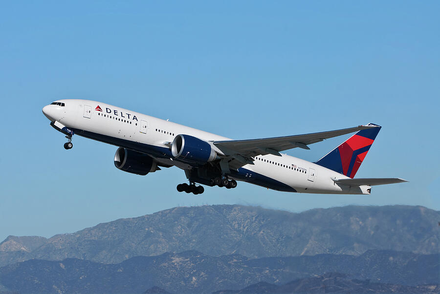 เดลตา แอร์ไลน์ส กรุ๊ป (Delta Air Lines Group) — 10 อันดับกลุ่มสายการบินที่มีจำนวนเครื่องบินประจำการมากที่สุดในโลก อัปเดตสถิติล่าสุดปี 2026