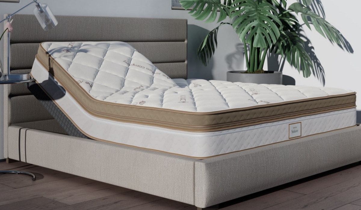 Saatva Solaire Adjustable Mattress — 10 นวัตกรรมเครื่องนอนและที่นอนอัจฉริยะ (Smart Mattress & Sleep Tech) ยอดนิยมปี 2026 เพื่อการนอนหลับลึกและฟื้นฟูสุขภาพอย่างสมบูรณ์แบบ
