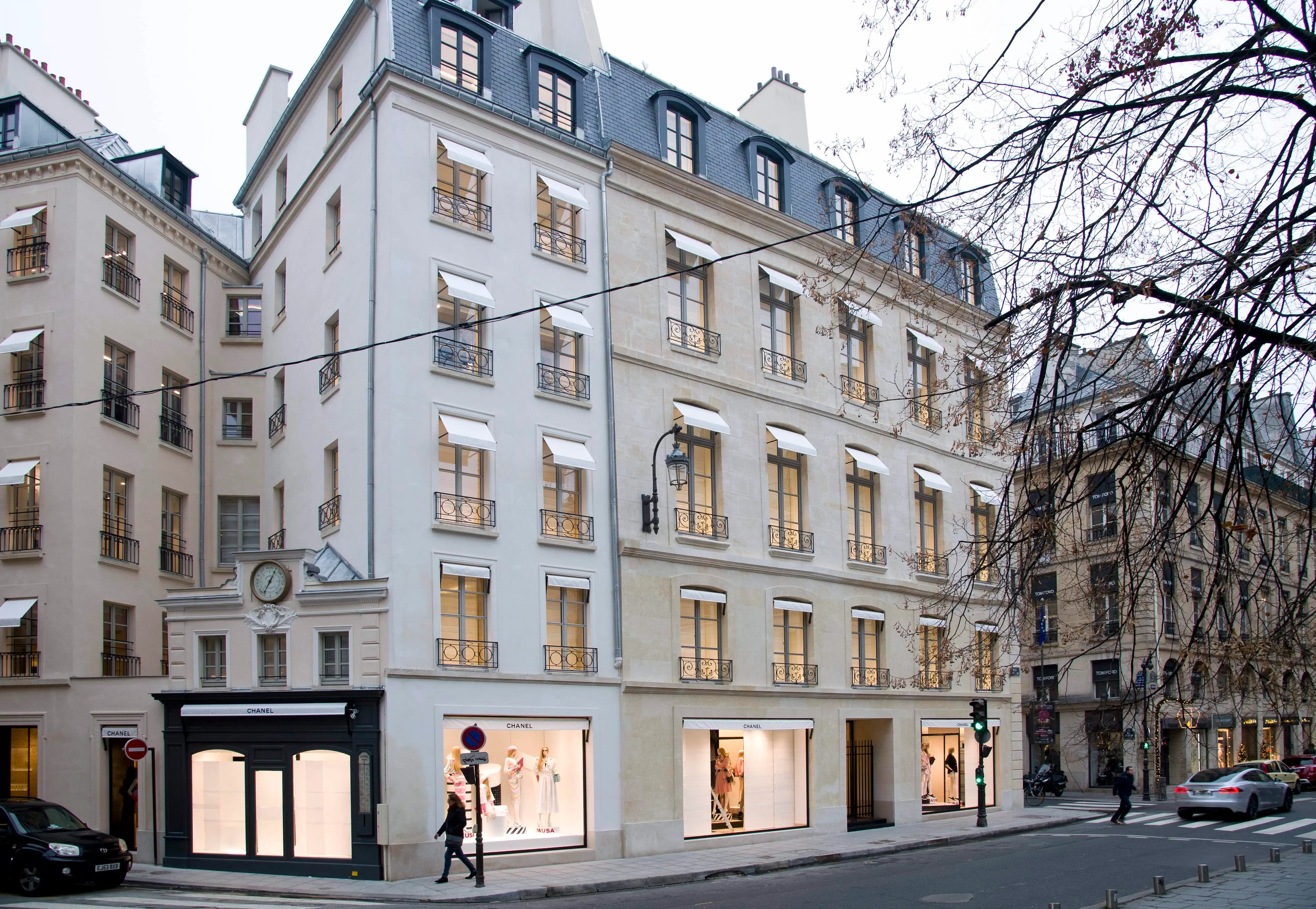 Chanel Limited — 10 อันดับกลุ่มบริษัทและแบรนด์แฟชั่นเครื่องแต่งกายที่มียอดขายต่อปีสูงที่สุดในโลก อัปเดตสถิติล่าสุดปี 2026
