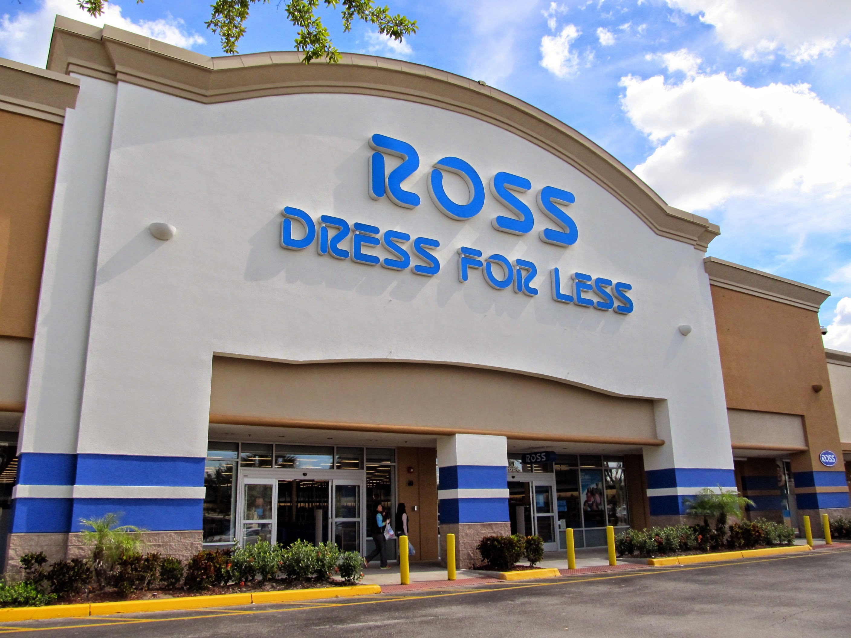 Ross Stores, Inc. — 10 อันดับกลุ่มบริษัทและแบรนด์แฟชั่นเครื่องแต่งกายที่มียอดขายต่อปีสูงที่สุดในโลก อัปเดตสถิติล่าสุดปี 2026