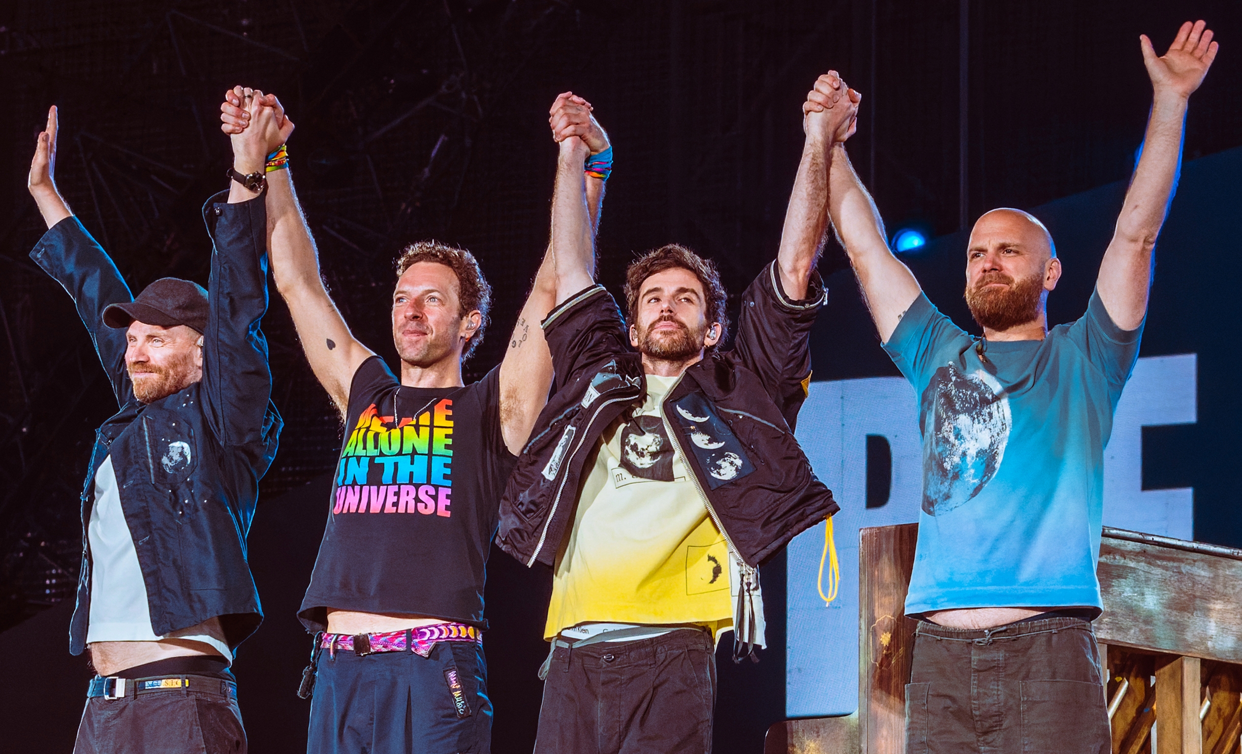 Coldplay — 10 อันดับศิลปินที่มียอดผู้ฟังรายเดือนบน Spotify สูงที่สุดในโลก อัปเดตล่าสุดปี 2026
